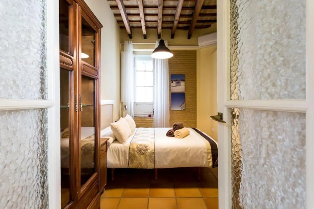 Precioso Apartamento - Localizacion Ideal **Wifi - A/C** Sevilla 0*,  Spanien